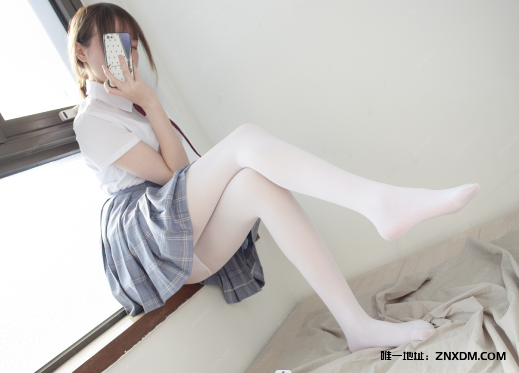 森萝财团写真 - [JKFUN-002] Aika 可爱学妹丝足-XDM