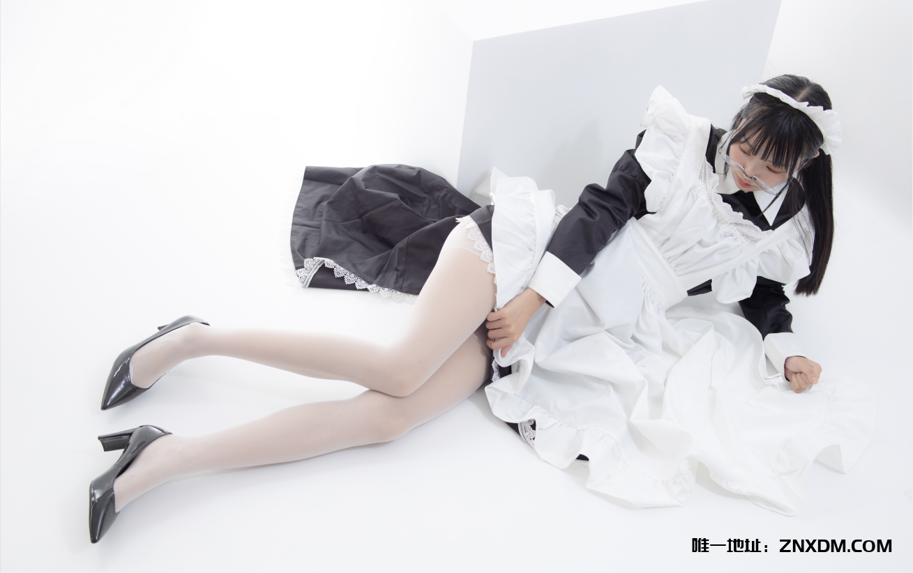 森萝财团写真 – [JKFUN-017] 15D超薄白丝 小梓-XDM