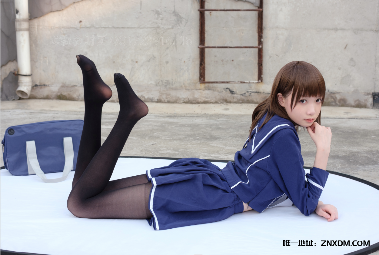 森萝财团写真 – [X-043] 天台黑丝水手服-XDM