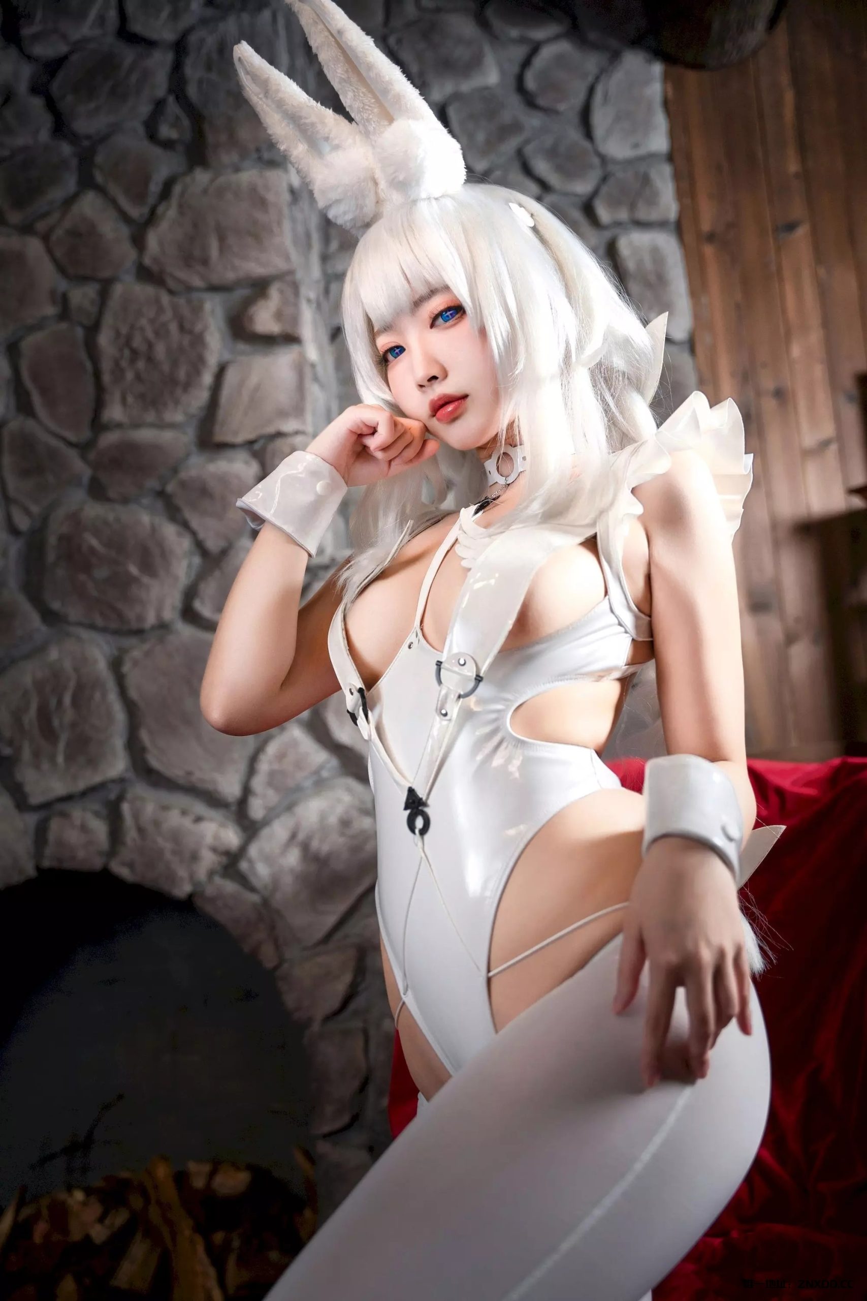 图片[2]-一眼沦陷的神仙Coser✨甜妹颜值+H杯身材太绝了！宫本桜(宫本樱樱酱) 写真最新合集[26套] 2025年更新中-XDM