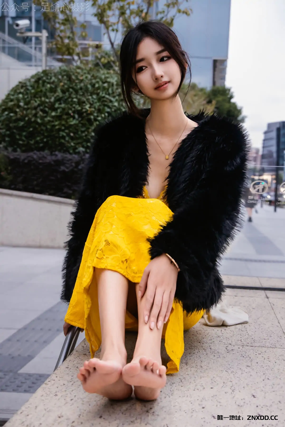 图片[9]-挖到宝了！👣这个足部写真太绝了，氛围感拉满！足愉心 – 少女美足美图视频12期[148G-2025.11]-XDM