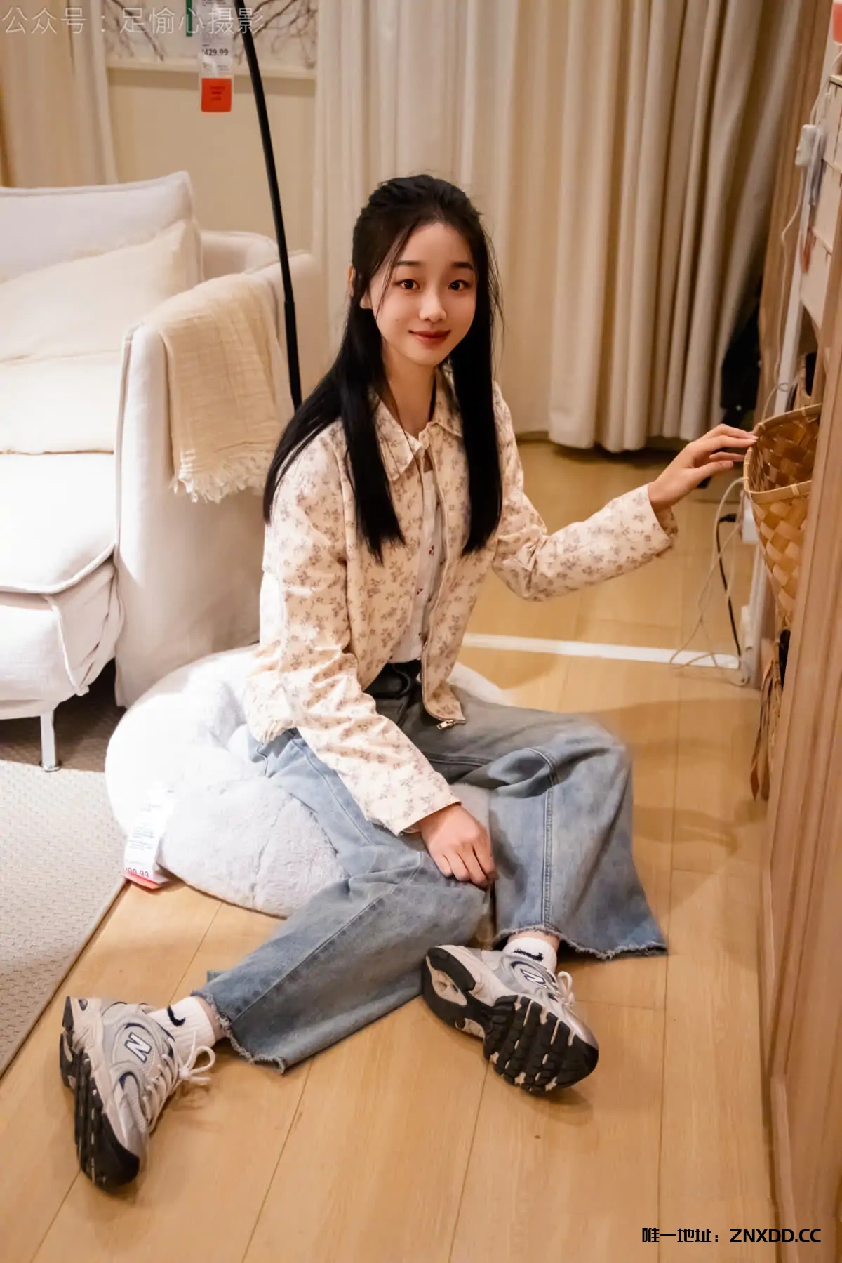 图片[10]-挖到宝了！👣这个足部写真太绝了，氛围感拉满！足愉心 – 少女美足美图视频12期[148G-2025.11]-XDM