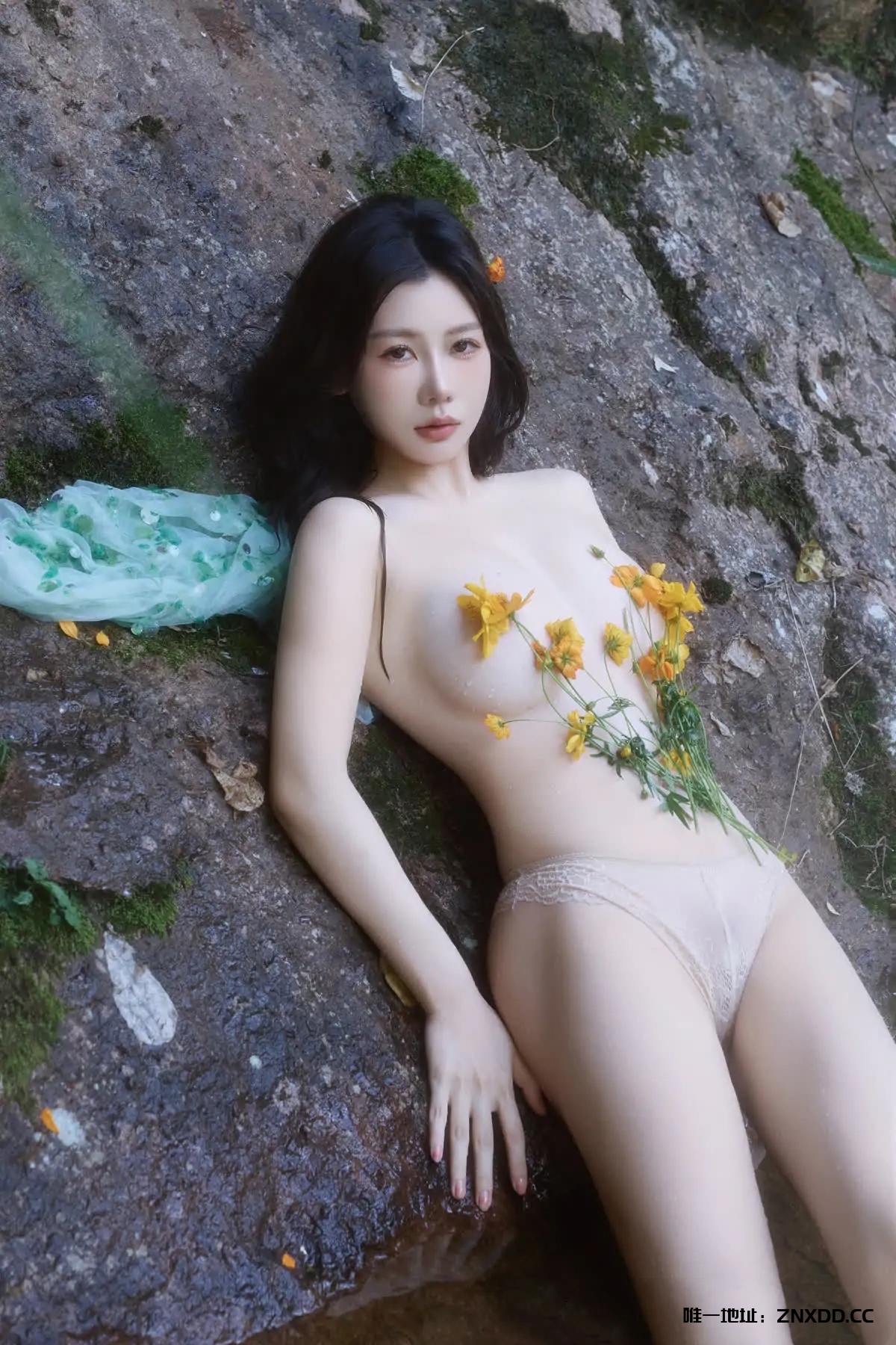 图片[7]-宝藏女孩｜甜妹天花板尹甜甜💖 这身材比例我直接慕了！尹甜甜 – 内购助力无水印[11期-2025.12]-XDM